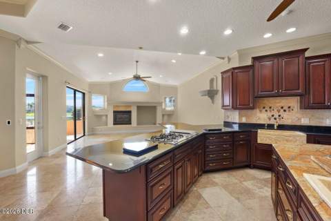 56 W Oak View Circle, Palm Coast FL - photo 18 of 55