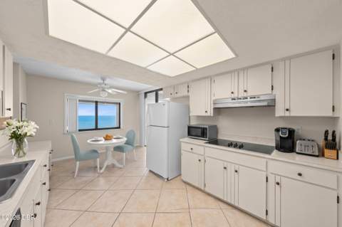 3003 S Atlantic Avenue #6B4, Daytona Beach Shores FL - photo 14 of 33