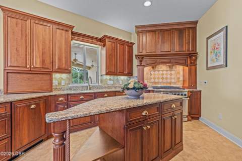1025 Hampstead Lane, Ormond Beach FL - photo 9 of 72