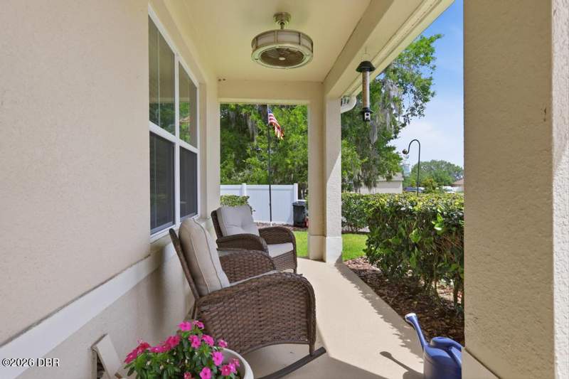 5 bedroom Single Family Residence at 831 Oak Hollow Loop, DeLand, DeLand — photo 5
