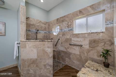20 Lake Walden Trail, Ormond Beach FL - photo 8 of 40