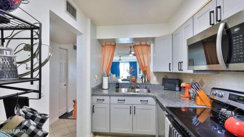 145 N Halifax Avenue #705, Daytona Beach FL - photo 8 of 69