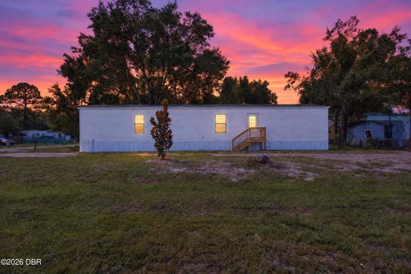 3 bedroom Single Family Residence at 1126 Ave I, Daytona Pines, Ormond Beach — photo 2