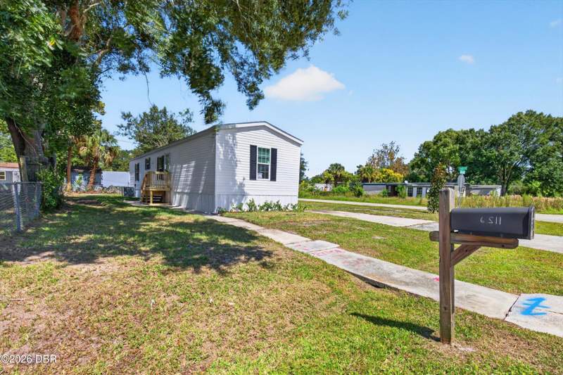 3 bedroom Single Family Residence at 1126 Ave I, Daytona Pines, Ormond Beach — photo 3