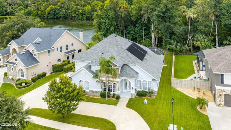 5 bedroom Single Family Residence at 33 Kingsbridge Crossing Drive, Kings Crossing, Ormond Beach — photo 2