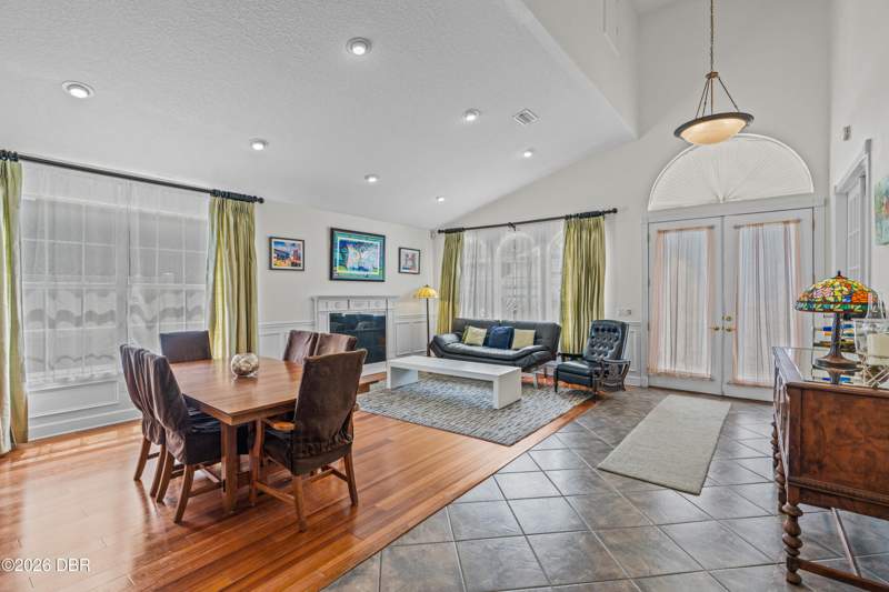 5 bedroom Single Family Residence at 33 Kingsbridge Crossing Drive, Kings Crossing, Ormond Beach — photo 4