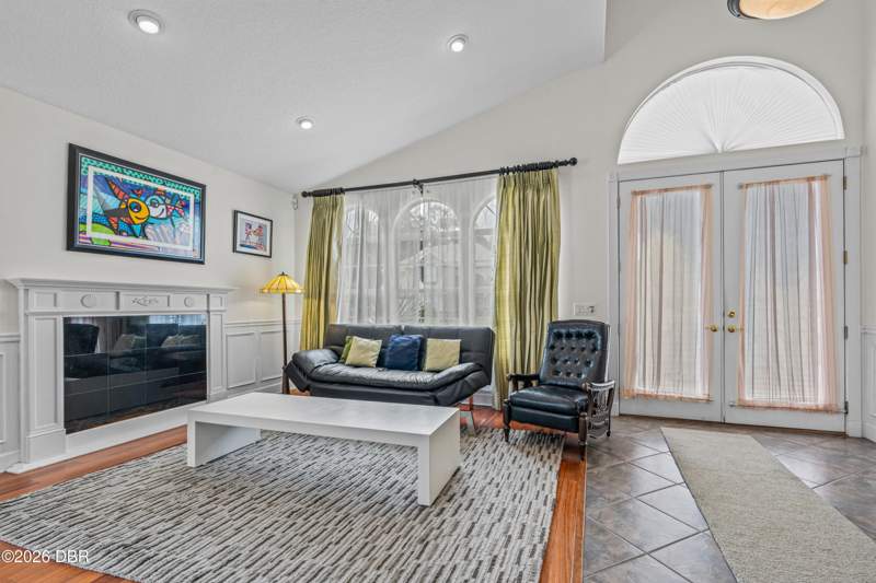 5 bedroom Single Family Residence at 33 Kingsbridge Crossing Drive, Kings Crossing, Ormond Beach — photo 5