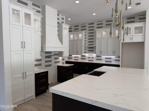 323 Mosaic Boulevard, Daytona Beach FL - photo 6 of 34