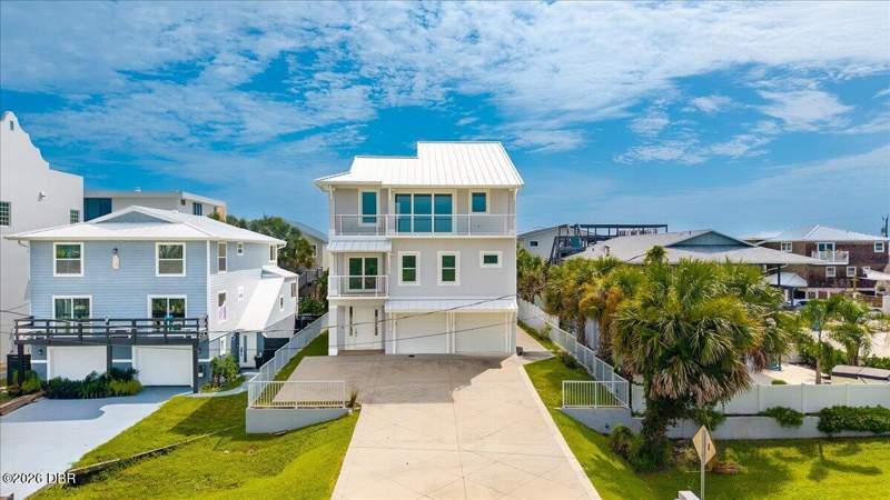 4 bedroom Single Family Residence at 6191 Turtlemound Road, Bethune Volusia Beach, New Smyrna Beach — photo 3