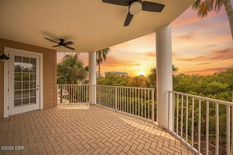 3 bedroom Condominium at 4625 Rivers Edge Village Lane #5208, Harbour Village Condo, Ponce Inlet — photo 2
