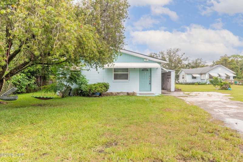 3 bedroom Single Family Residence at 1865 Pioneer Trail, New Smyrna Beach, New Smyrna Beach — photo 3