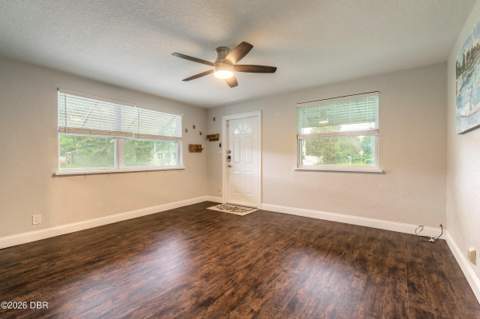 1865 Pioneer Trail, New Smyrna Beach FL - photo 7 of 36