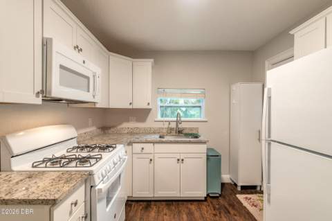 1865 Pioneer Trail, New Smyrna Beach FL - photo 11 of 36