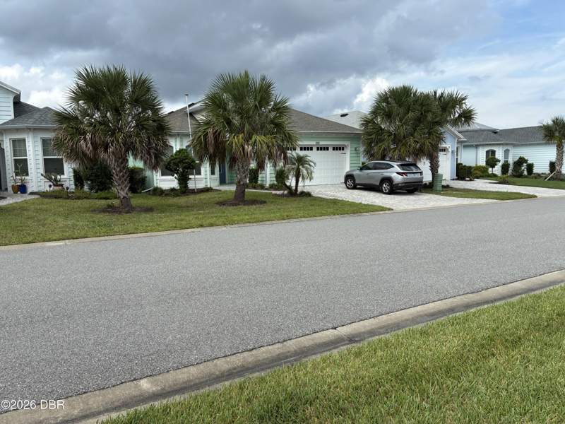 3 bedroom Single Family Residence at 205 Compass Rose Drive, Latitude, Daytona Beach — photo 2