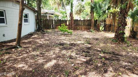128 Kingston Avenue, Daytona Beach FL - photo 10 of 52
