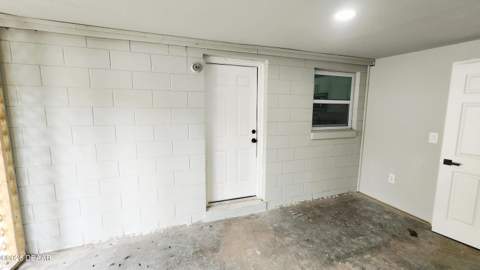 128 Kingston Avenue, Daytona Beach FL - photo 22 of 52