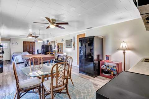 141 W Connecticut Avenue, Edgewater FL - photo 17 of 26