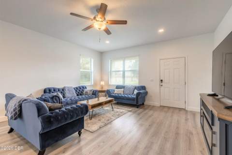 2625 Travelers Palm Drive, Edgewater FL - photo 9 of 39