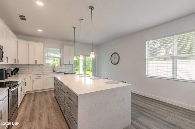 3 bedroom Single Family Residence at 2625 Travelers Palm Drive, Florida Shores, Edgewater — photo 3
