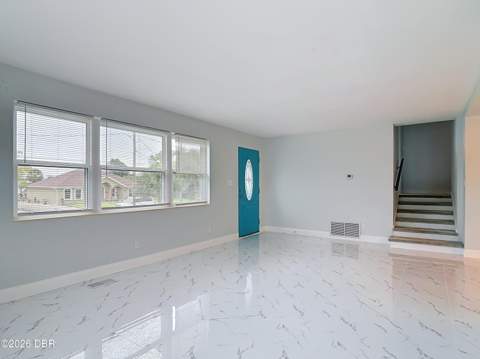 256 Morningside Avenue, Daytona Beach FL - photo 7 of 23