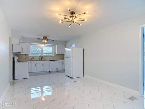 256 Morningside Avenue, Daytona Beach FL - photo 8 of 23