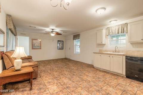 632 N Tymber Creek Road, Ormond Beach FL - photo 9 of 46