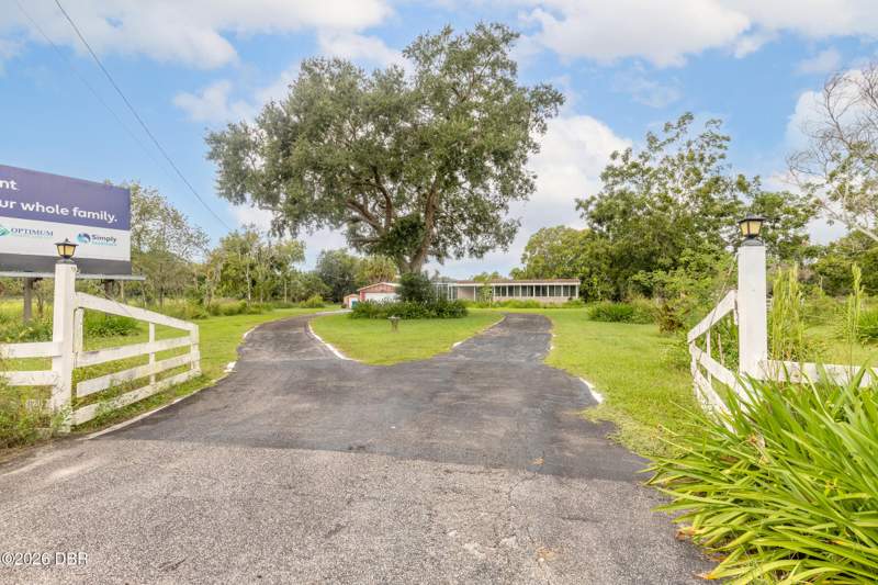2 bedroom Manufactured Home at 632 N Tymber Creek Road, Ormond Beach, Ormond Beach — photo 3