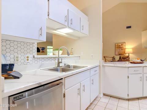 5812 Nob Hill Boulevard, Port Orange FL - photo 13 of 59