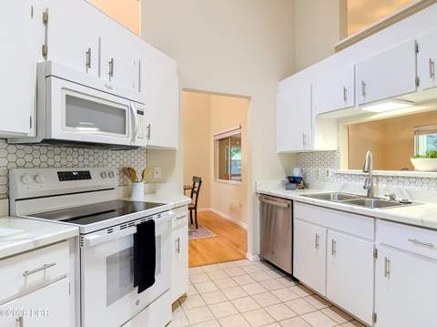 5812 Nob Hill Boulevard, Port Orange FL - photo 16 of 59