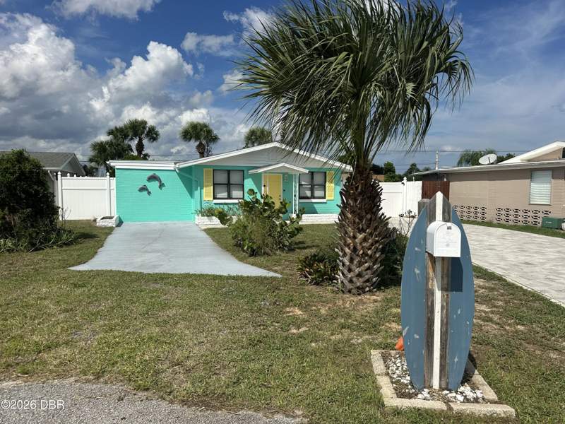 2 bedroom Single Family Residence at 49 Alamanda Drive, Ormond By The Sea, Ormond Beach — photo 2