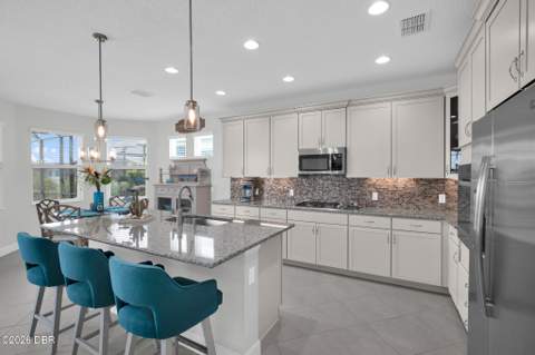 121 Spongecake Drive, Daytona Beach FL - photo 13 of 80