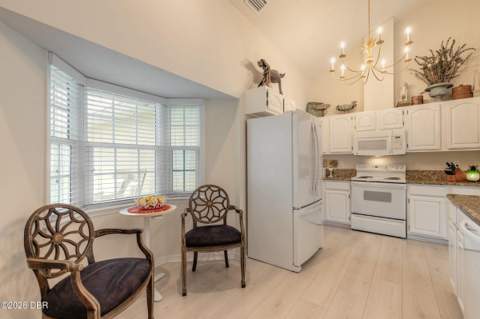 9 Sea Gull Drive, Ormond Beach FL - photo 14 of 28