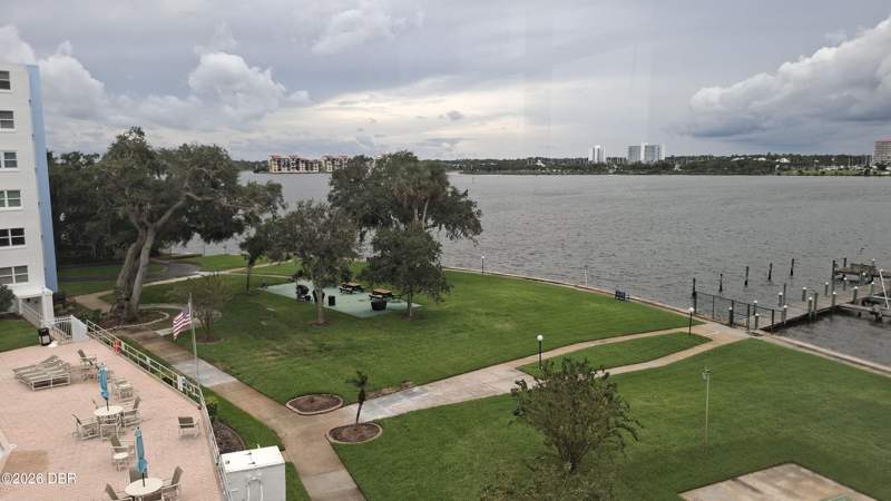 2 bedroom Condominium at 1224 S Peninsula Drive #418, Pendleton Club Condo, Daytona Beach — photo 3