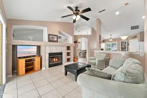 1420 Bent Oaks Boulevard, DeLand FL - photo 10 of 34