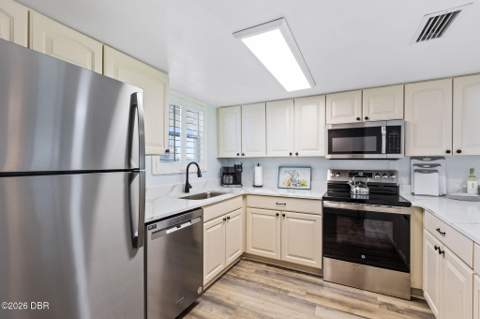 4831 Saxon Drive #1080, New Smyrna Beach FL - photo 8 of 34