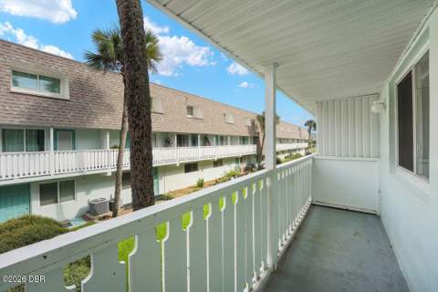 55 Vining Court #201, Ormond Beach FL - photo 18 of 27