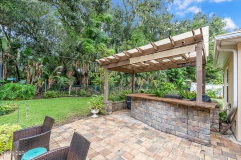 3384 Country Manor Drive, South Daytona FL - photo 12 of 39