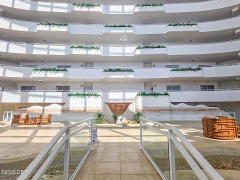 2545 S Atlantic Avenue, Daytona Beach Shores FL - photo 8 of 72