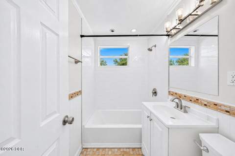 636 S Seneca Boulevard, Daytona Beach FL - photo 13 of 24