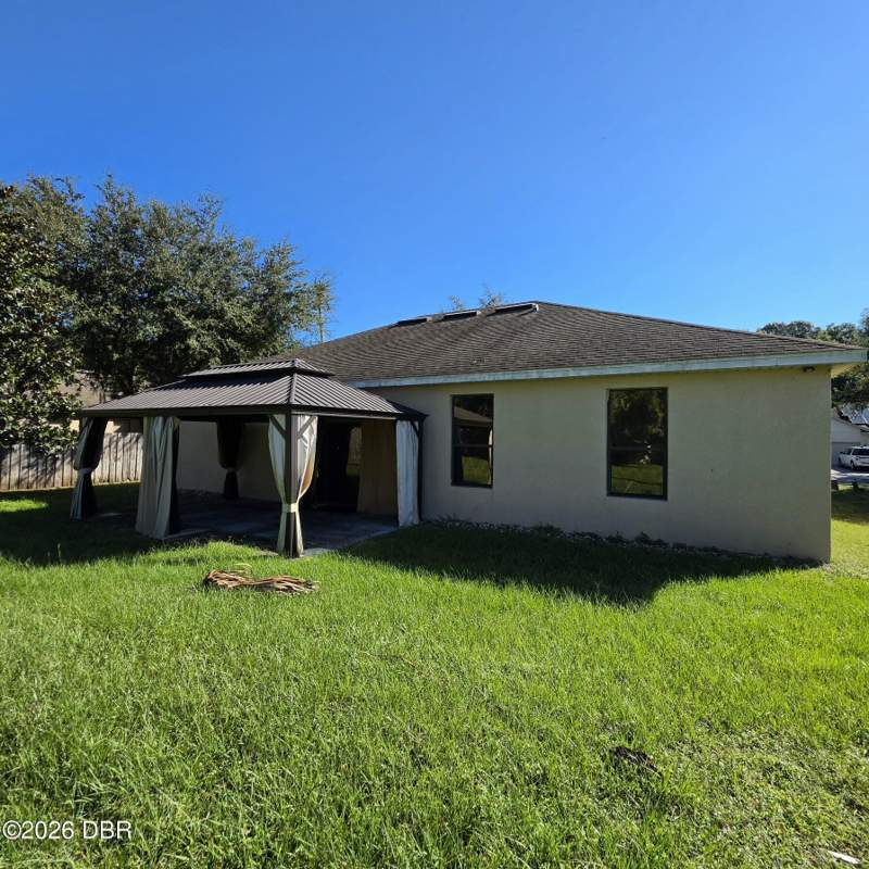 4 bedroom Single Family Residence at 408 Country View Circle, DeLand, DeLand — photo 2