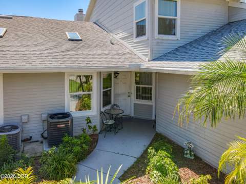 932 Meadow View Drive #C, Port Orange FL - photo 9 of 72