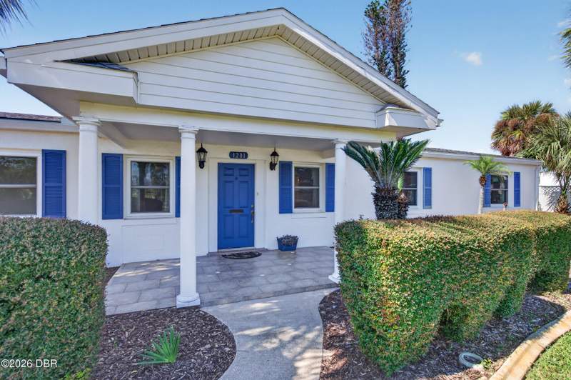 3 bedroom Single Family Residence at 1201 Flagstone Drive, Whanorsham, Daytona Beach — photo 3