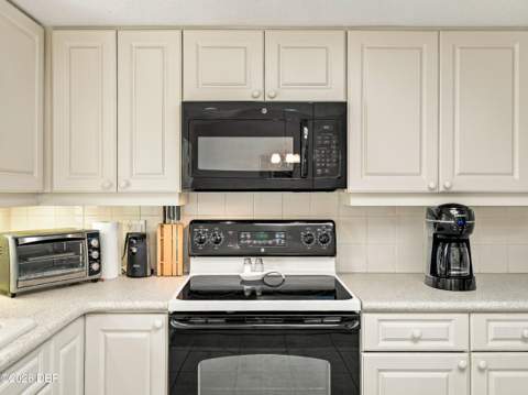 429 Sweet Bay Avenue, New Smyrna Beach FL - photo 23 of 55