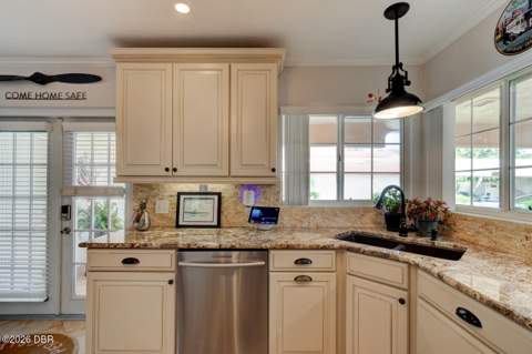 2585 Taxiway Echo, Port Orange FL - photo 12 of 61