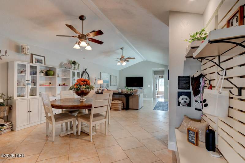 3 bedroom Condominium at 2585 Taxiway Echo, Spruce Creek Fly In, Port Orange — photo 4