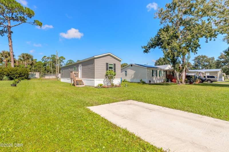 2 bedroom Single Family Residence at 1086 Green Acres Circle #N, Green Acres, South Daytona — photo 2