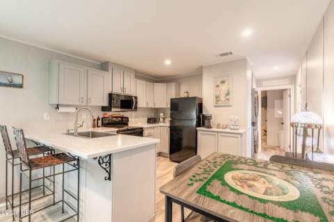 1086 Green Acres Circle #N, South Daytona FL - photo 10 of 31