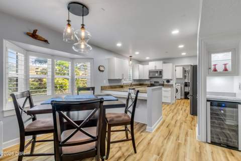 7 Oak Tree Drive, New Smyrna Beach FL - photo 12 of 44