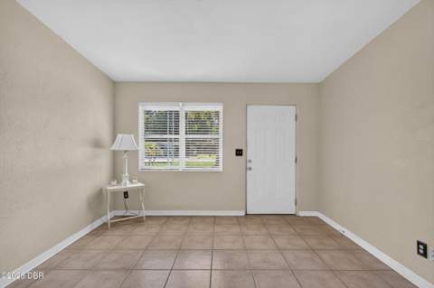 450 Card Avenue, Holly Hill FL - photo 12 of 56