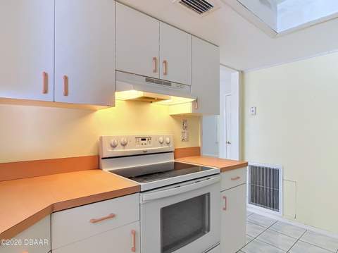 1237 Jeffery Drive, Port Orange FL - photo 17 of 39